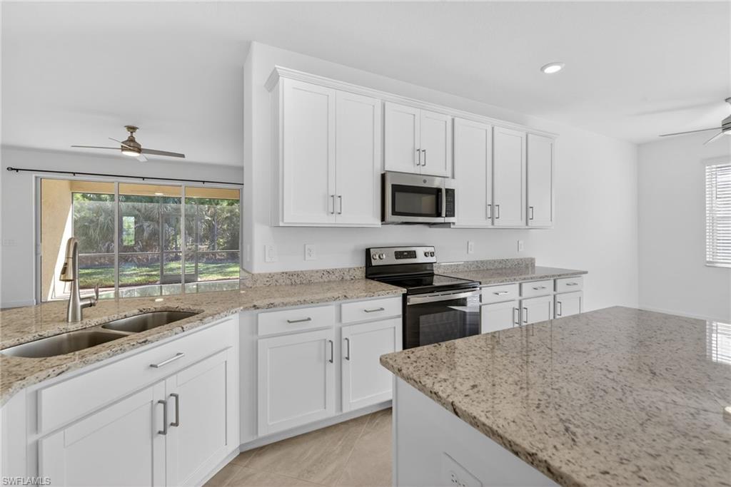 COUNTRY CLUB - Residential