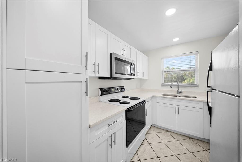 1000 Manatee RD A201