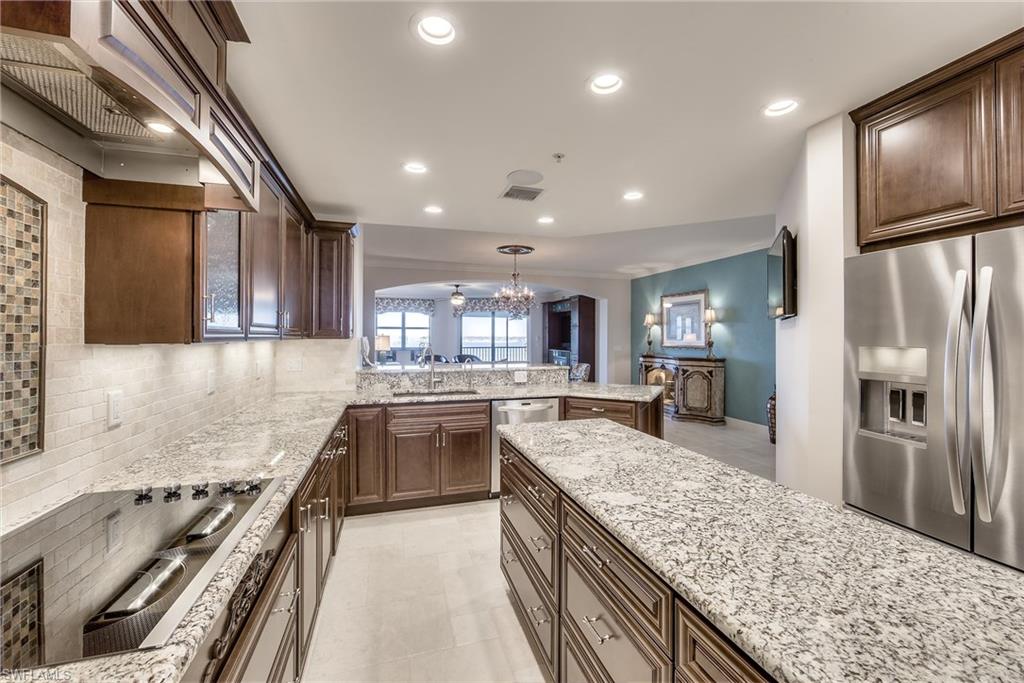 PALMAS DEL SOL - Residential