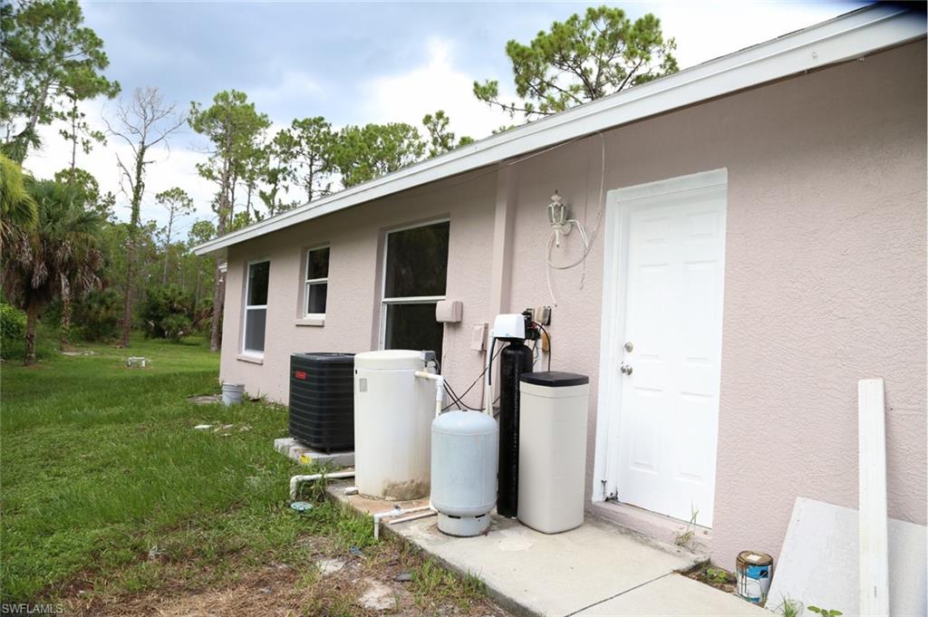 GOLDEN GATE ESTATES - Residential