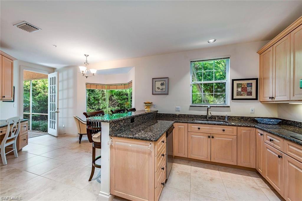 157 Colonade CIR 1002