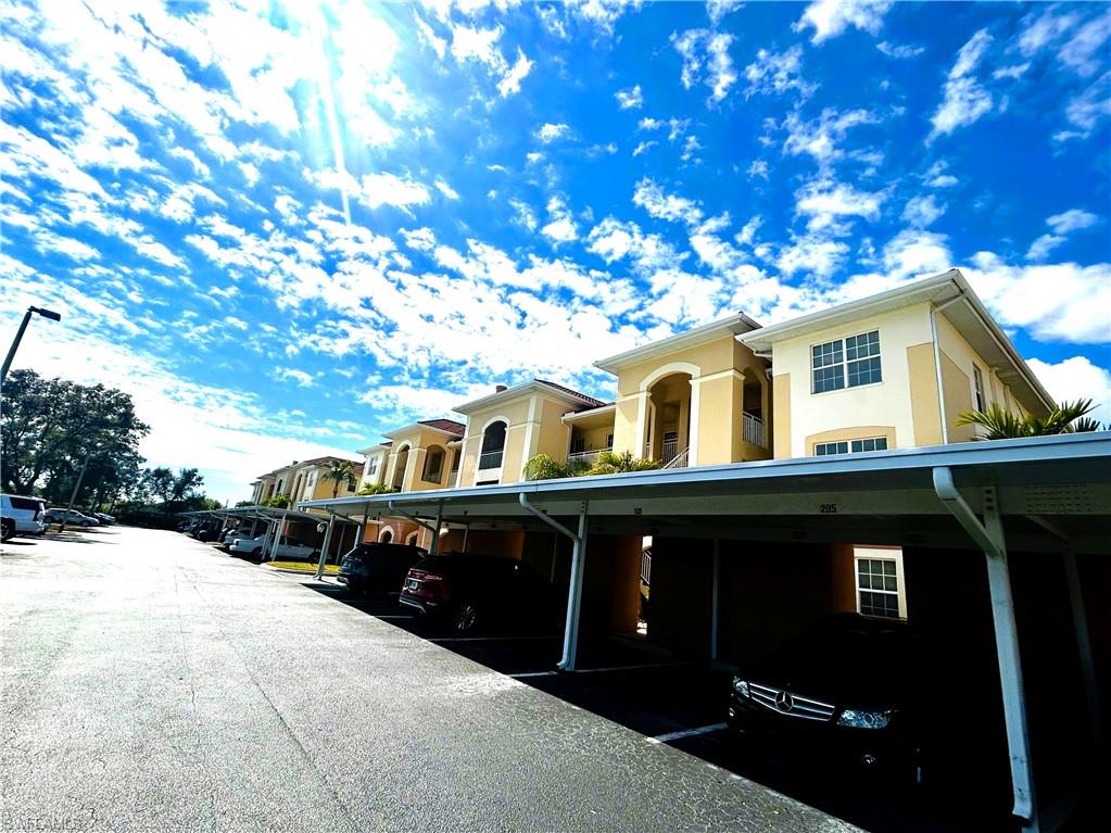 VAN LOON COMMONS - Residential