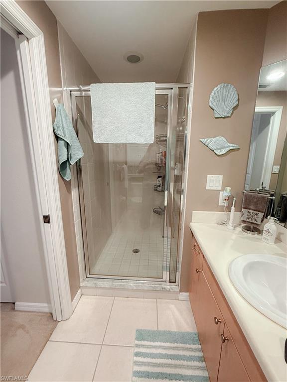 VAN LOON COMMONS - Residential