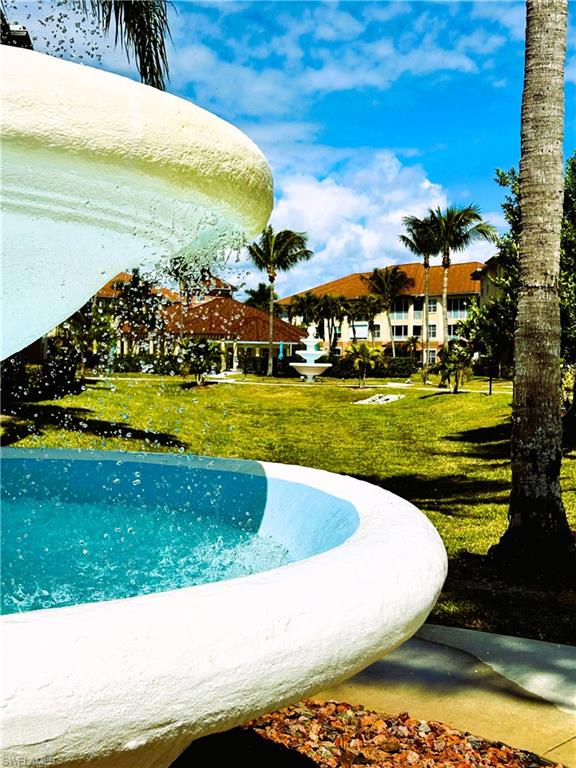 VAN LOON COMMONS - Residential