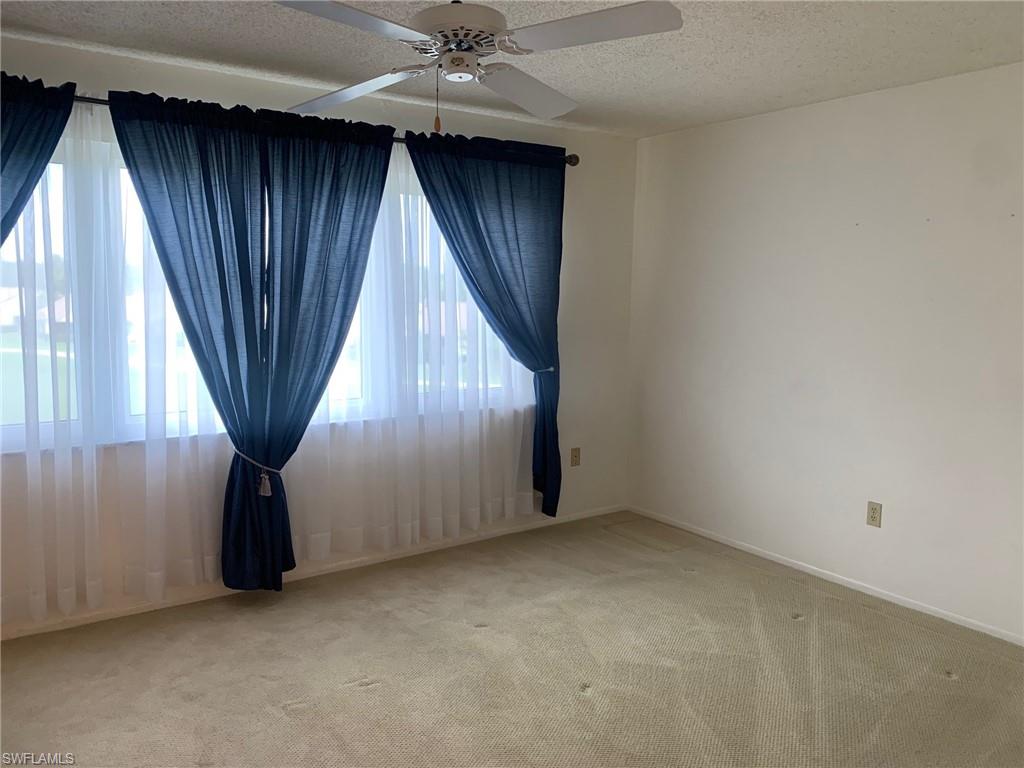 SEVEN LAKES - Residential