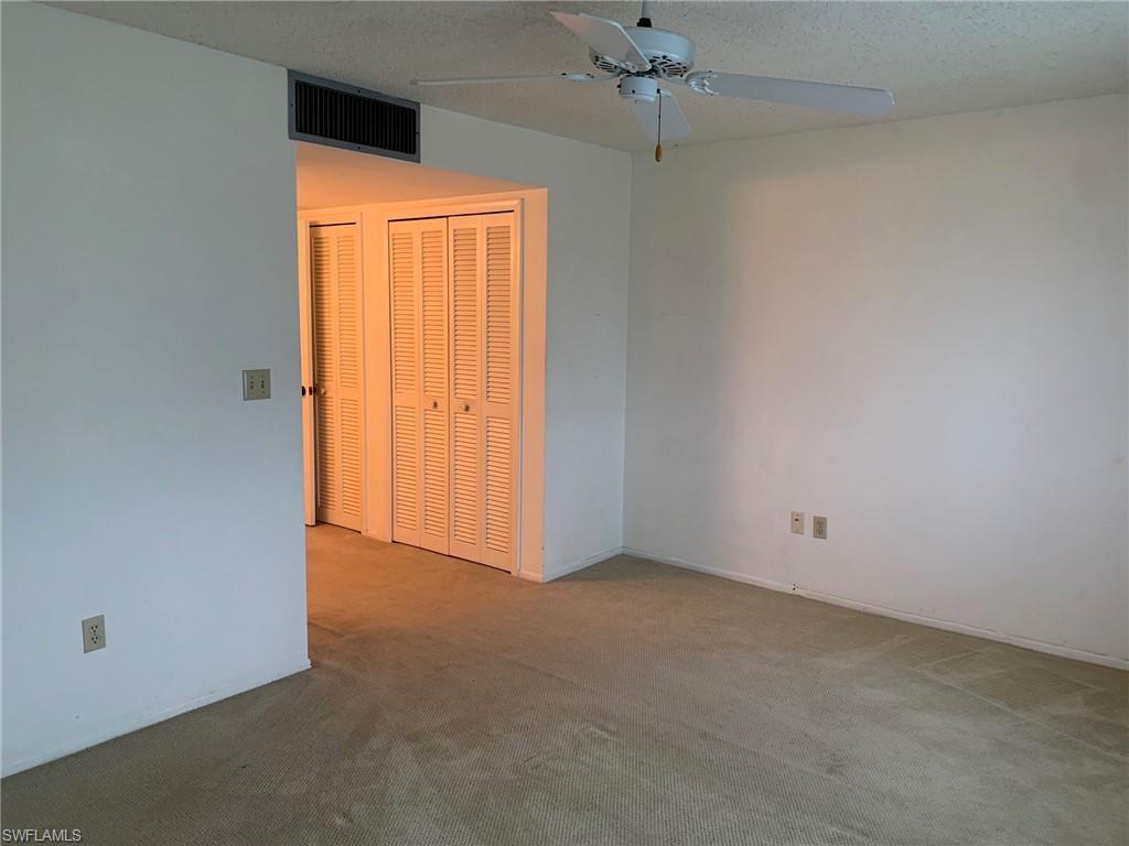 SEVEN LAKES - Residential