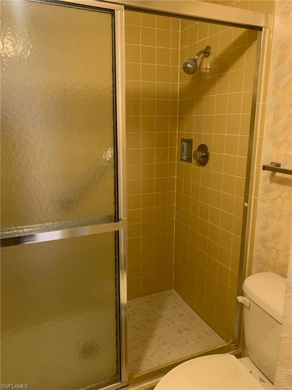 SEVEN LAKES - Residential