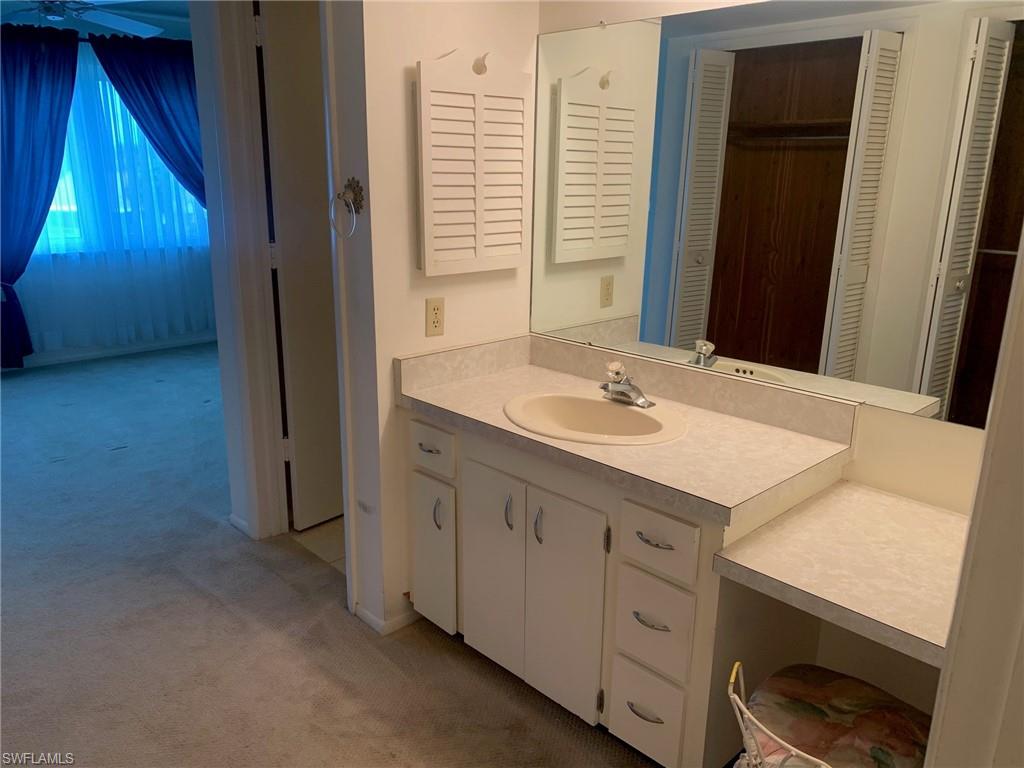 SEVEN LAKES - Residential