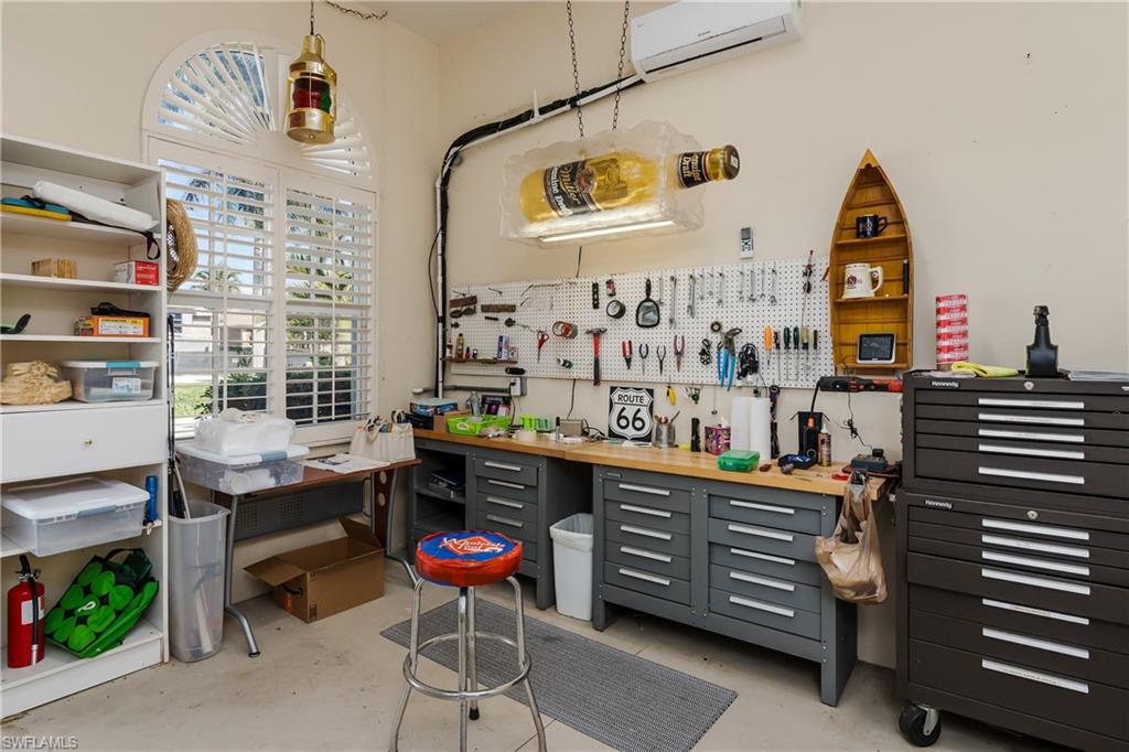 MARCO BEACH - Residential