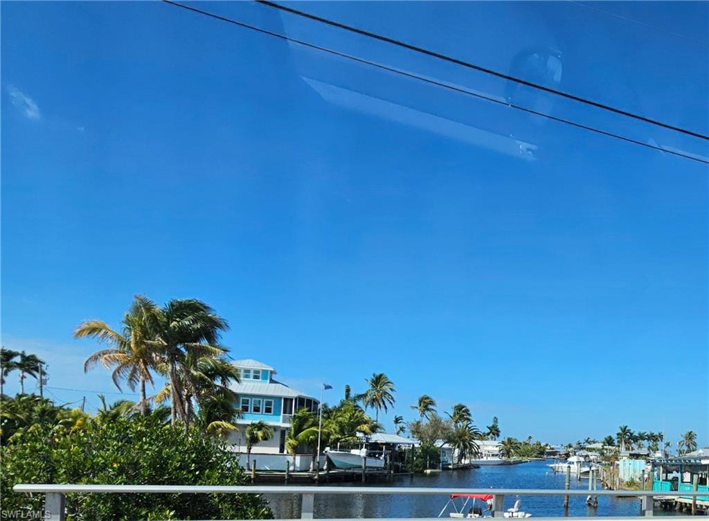 PINE ISLAND CENTER - Residential Lease