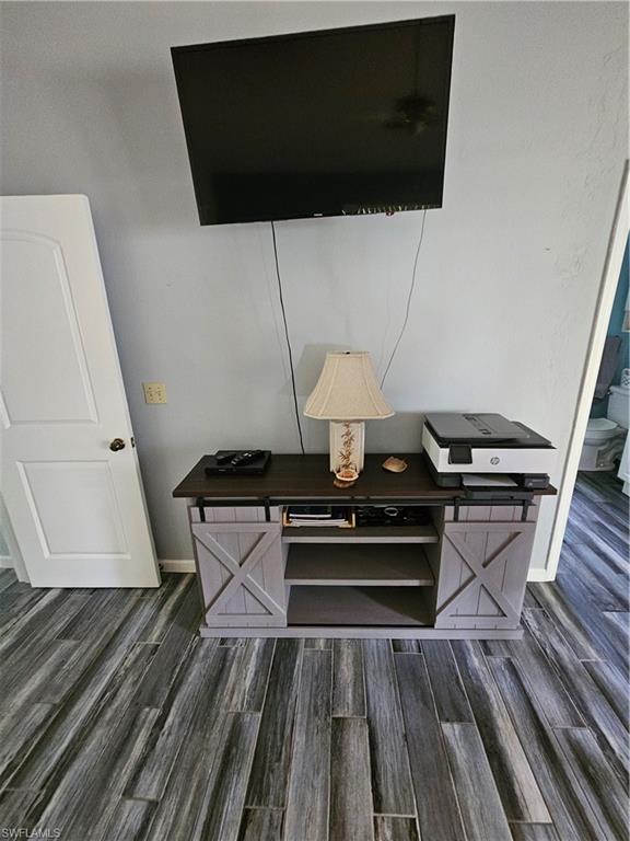 PINE ISLAND CENTER - Residential Lease