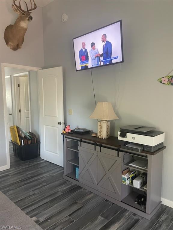 PINE ISLAND CENTER - Residential Lease