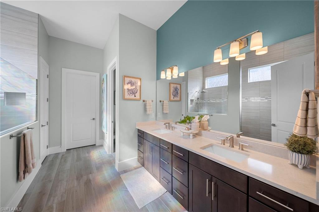 LAKE BABCOCK - Residential