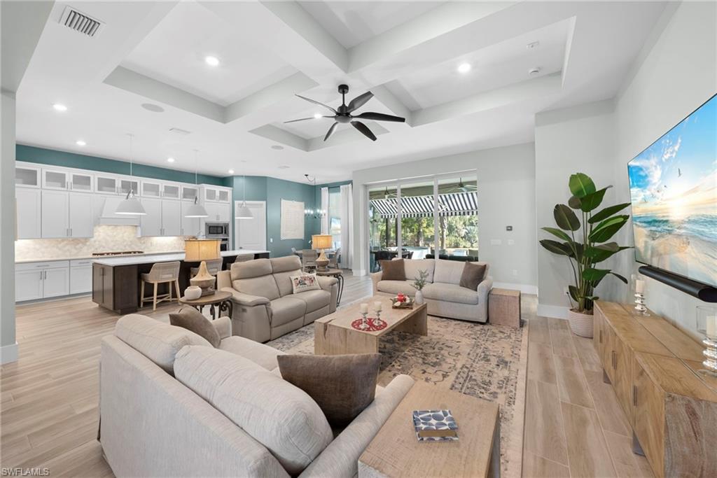 LAKE BABCOCK - Residential