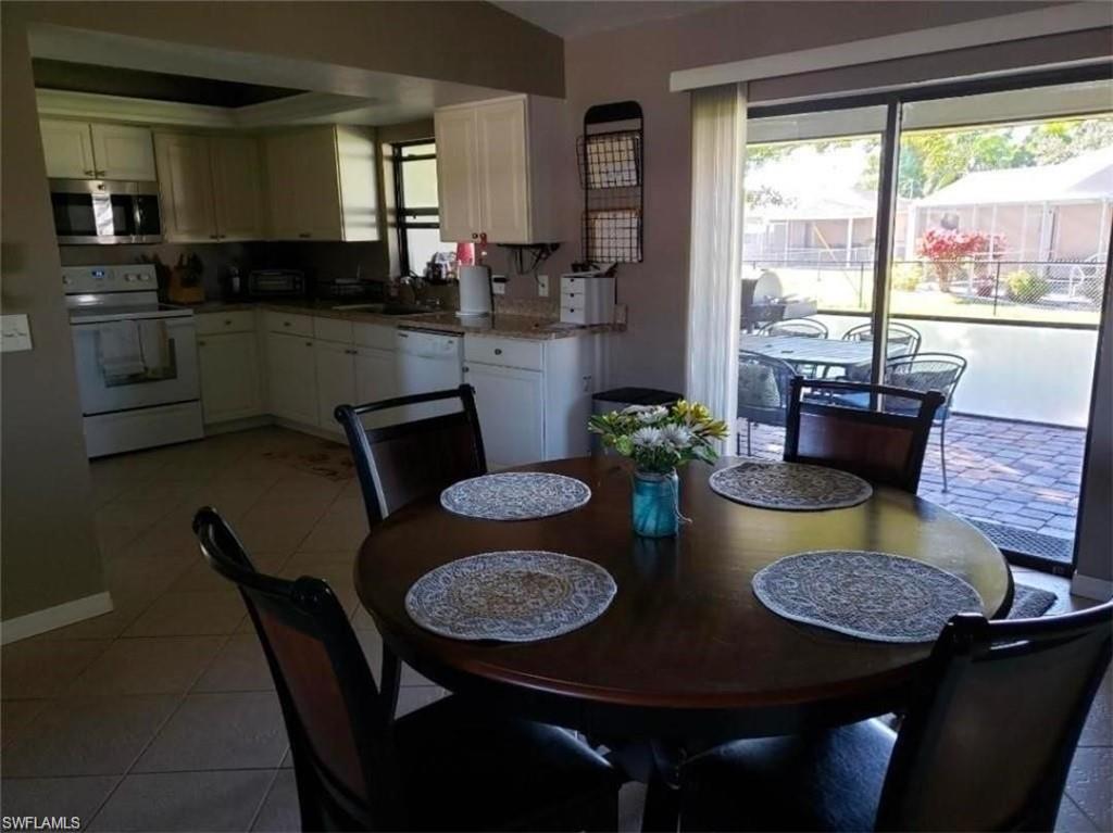 CAPE CORAL - Residential Lease