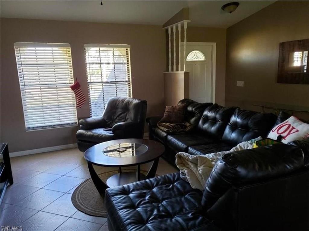 CAPE CORAL - Residential Lease