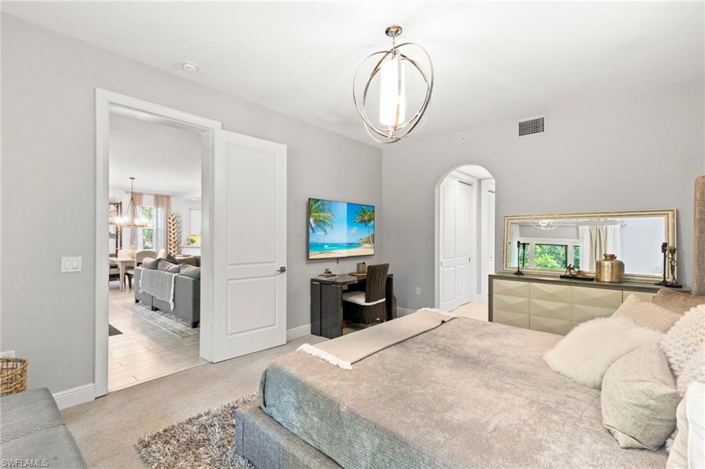 VISTA POINTE - Residential