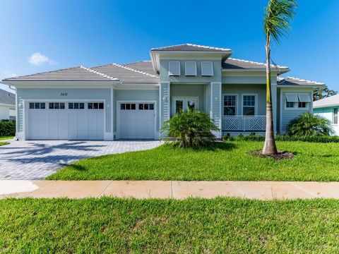 A home in MARCO ISLAND