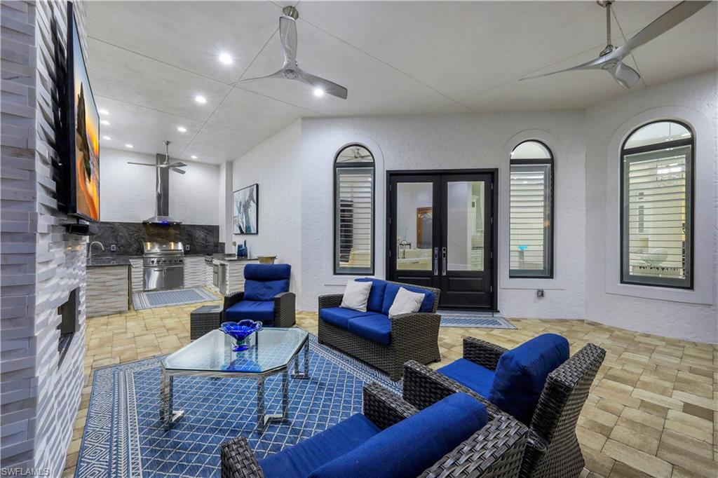 QUAIL WEST - Residential