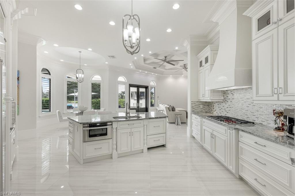 QUAIL WEST - Residential