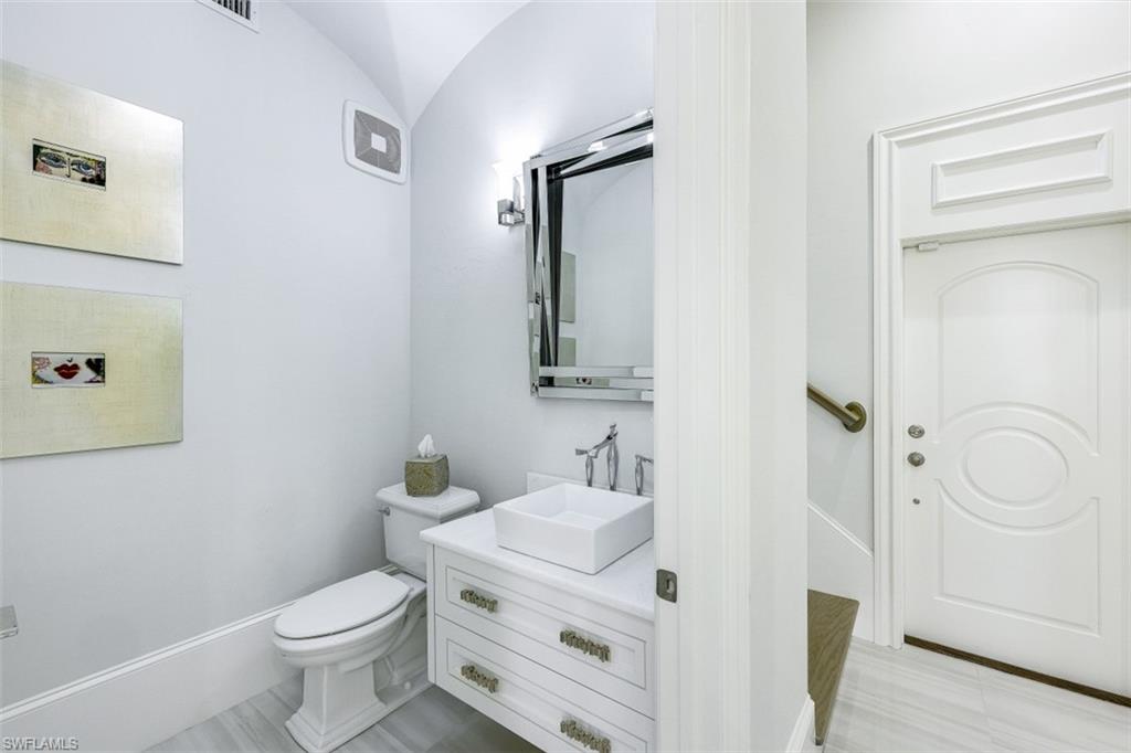 QUAIL WEST - Residential