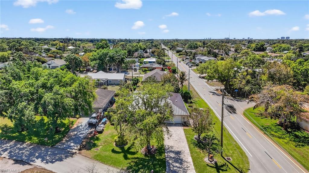 SAN CARLOS PARK - Residential