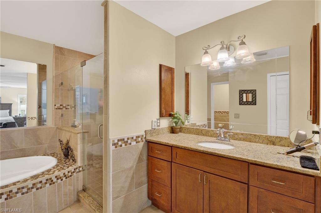 SAN CARLOS PARK - Residential