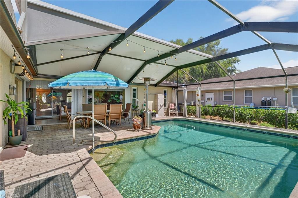 SAN CARLOS PARK - Residential