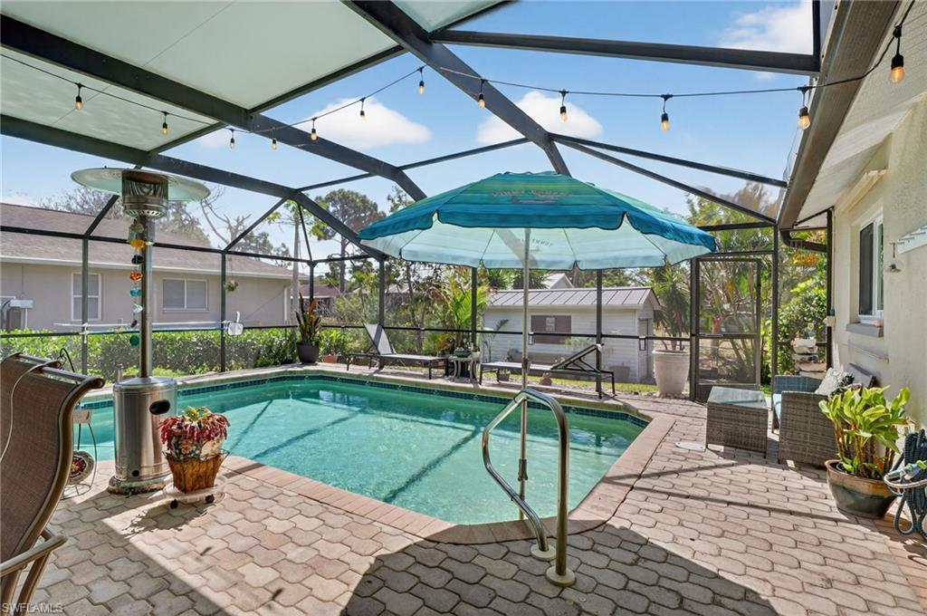 SAN CARLOS PARK - Residential