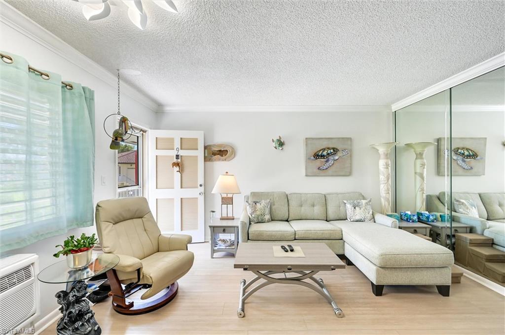 AQUARIUS APTS OF MARCO ISLAND - Residential