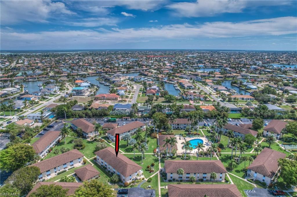 AQUARIUS APTS OF MARCO ISLAND - Residential