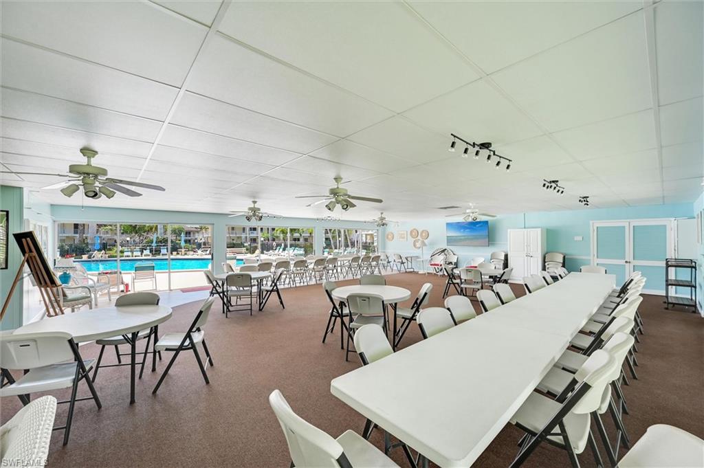 AQUARIUS APTS OF MARCO ISLAND - Residential