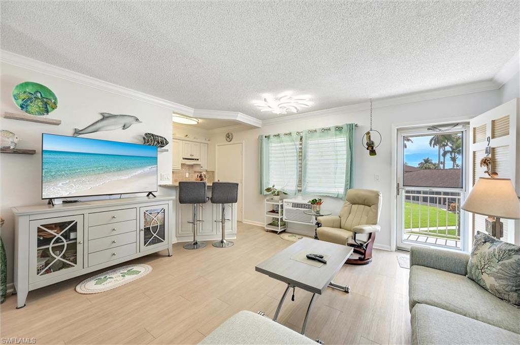 AQUARIUS APTS OF MARCO ISLAND - Residential