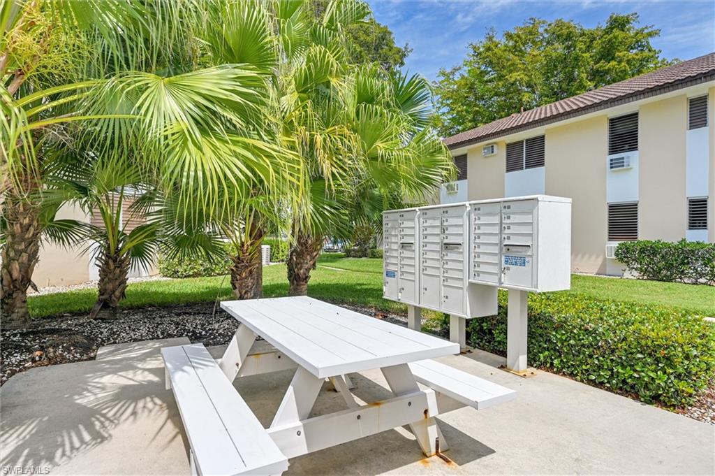 AQUARIUS APTS OF MARCO ISLAND - Residential