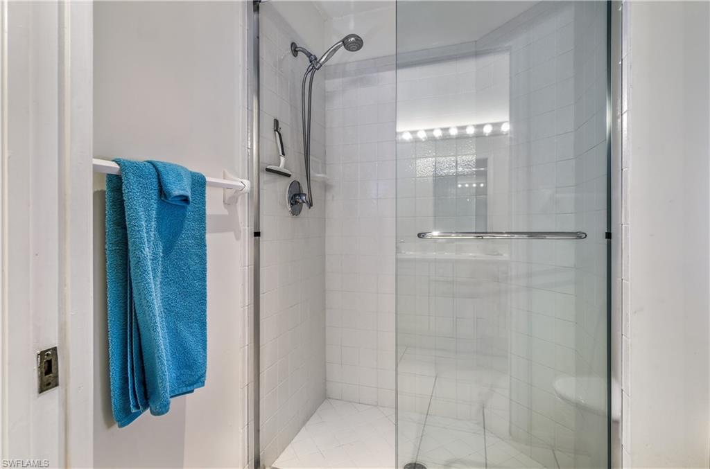 BERMUDA GREENS - Residential