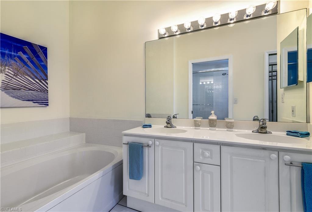 BERMUDA GREENS - Residential