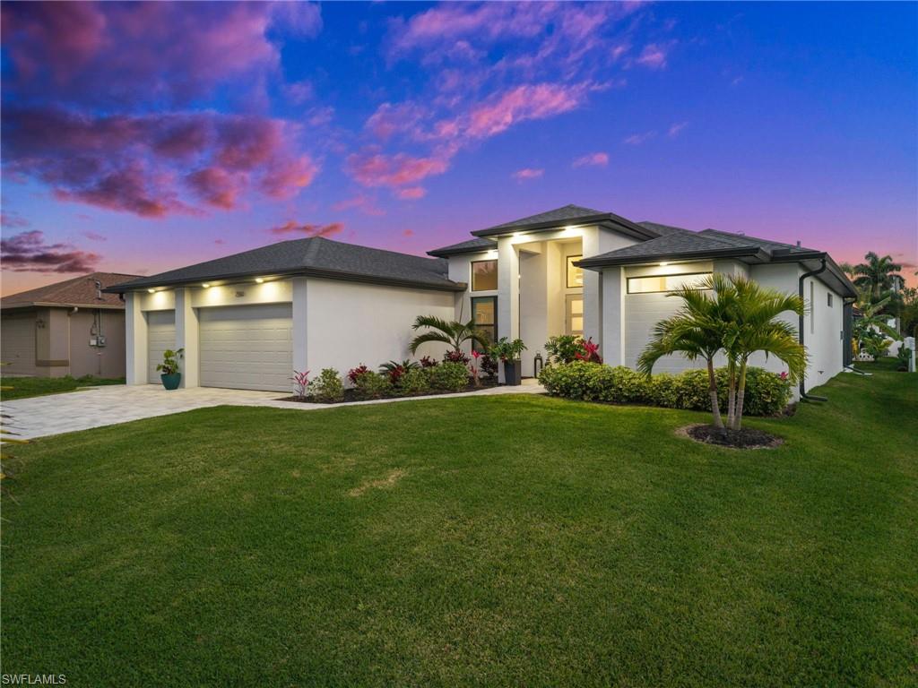 CAPE CORAL - Residential
