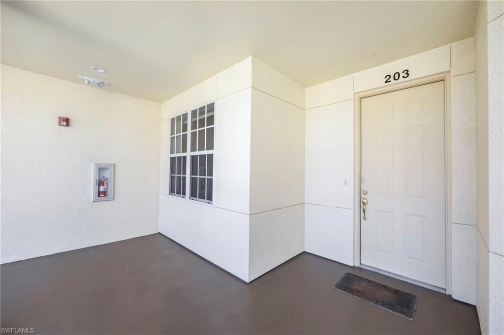 LAKE BARRINGTON - Residential