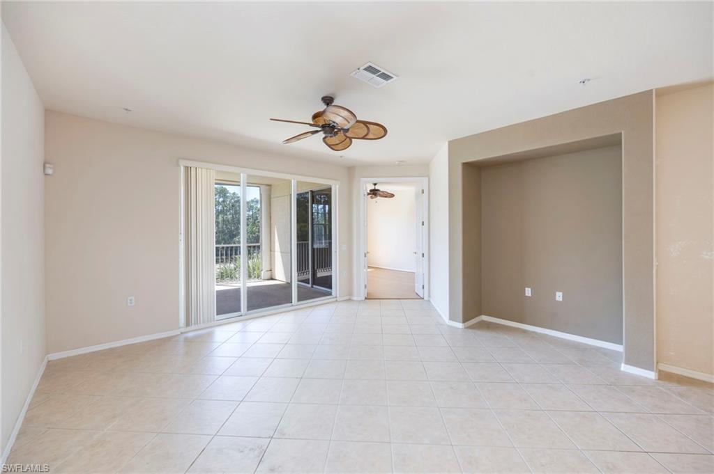 LAKE BARRINGTON - Residential