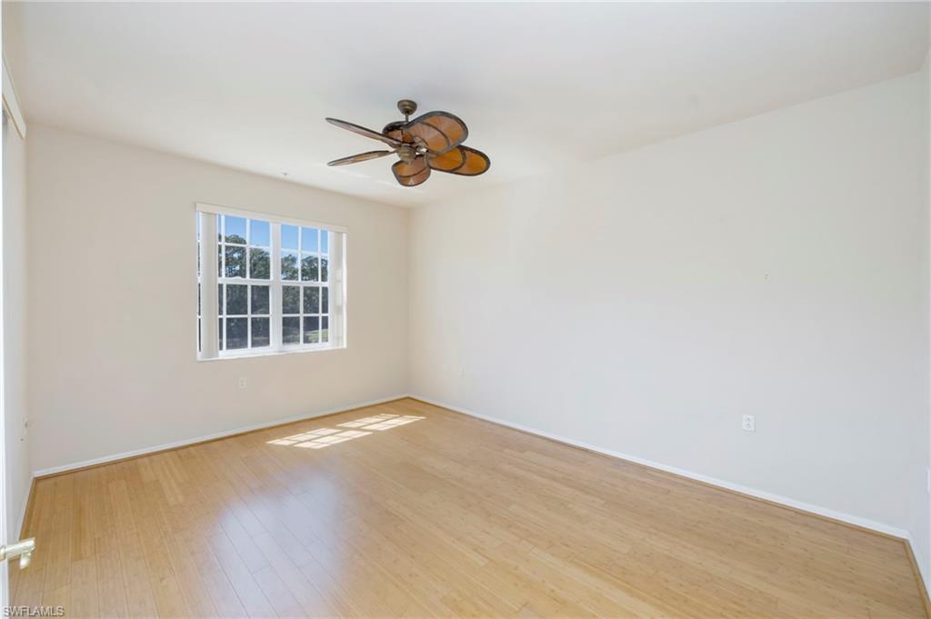 LAKE BARRINGTON - Residential