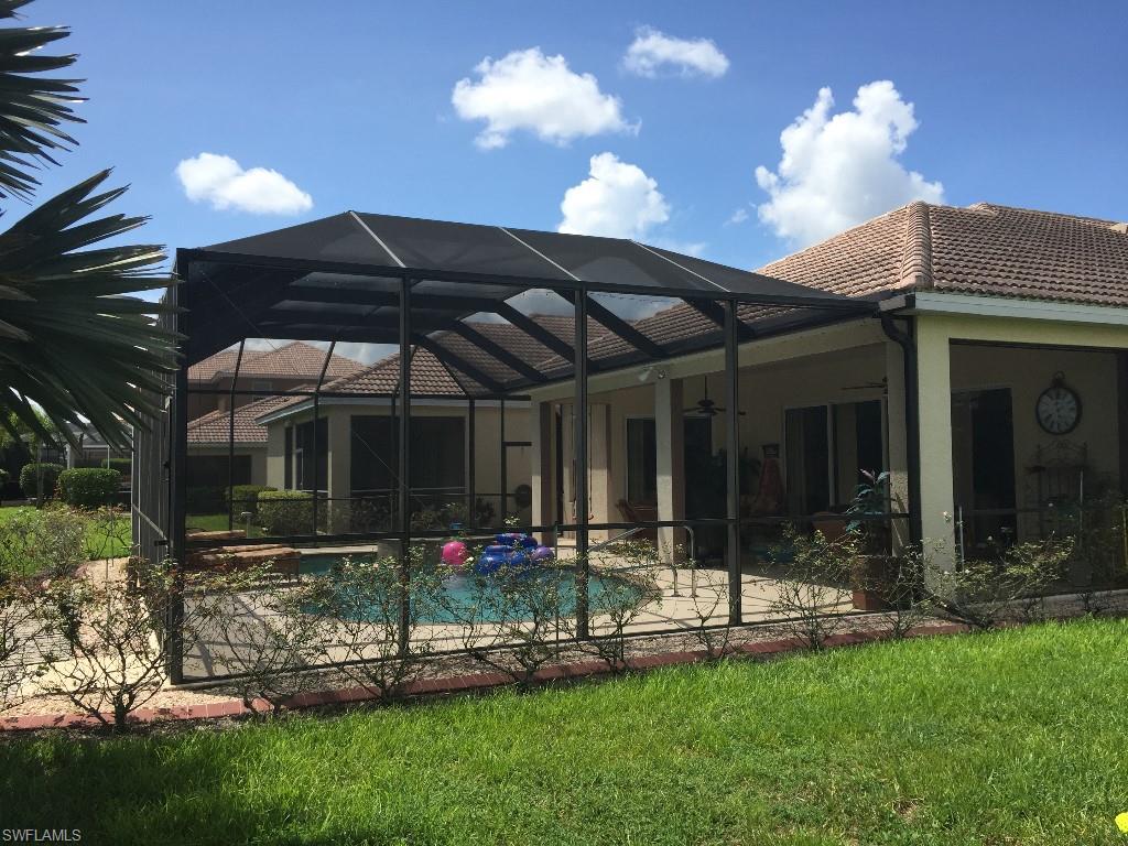 STONEYBROOK - Residential