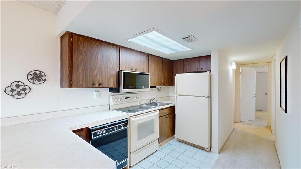 MODEL VILLAGE - Residential