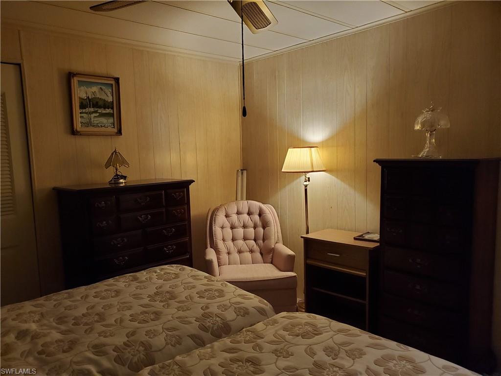 LEESURE VILLAGE - Residential