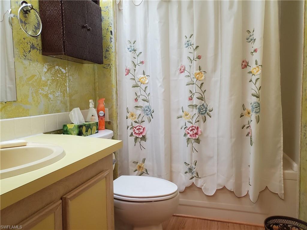 LEESURE VILLAGE - Residential