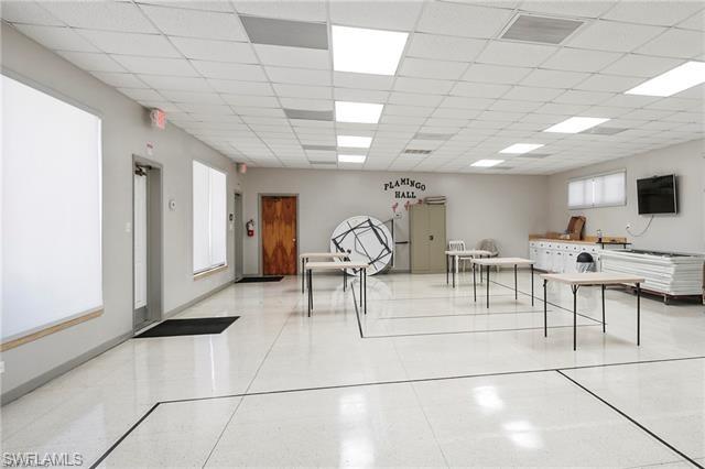 LEESURE VILLAGE - Residential