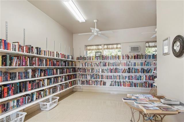 LEESURE VILLAGE - Residential