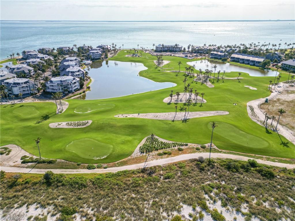 BAYSIDE VILLAS - Residential