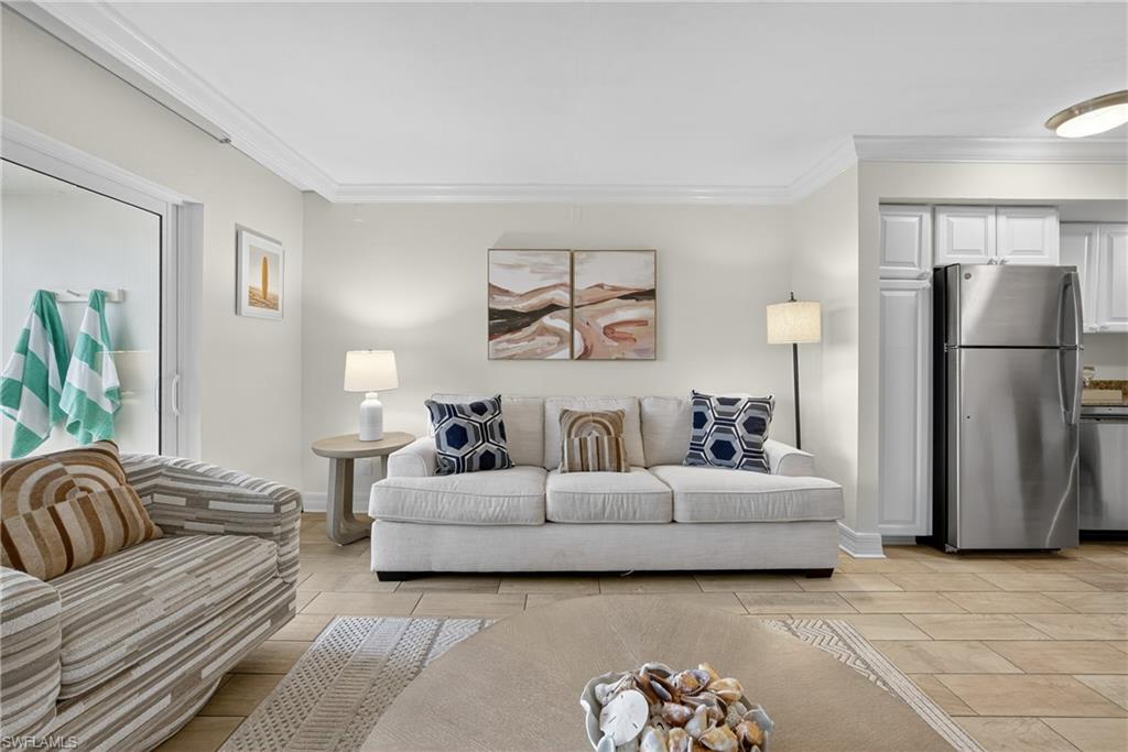 BAYSIDE VILLAS - Residential