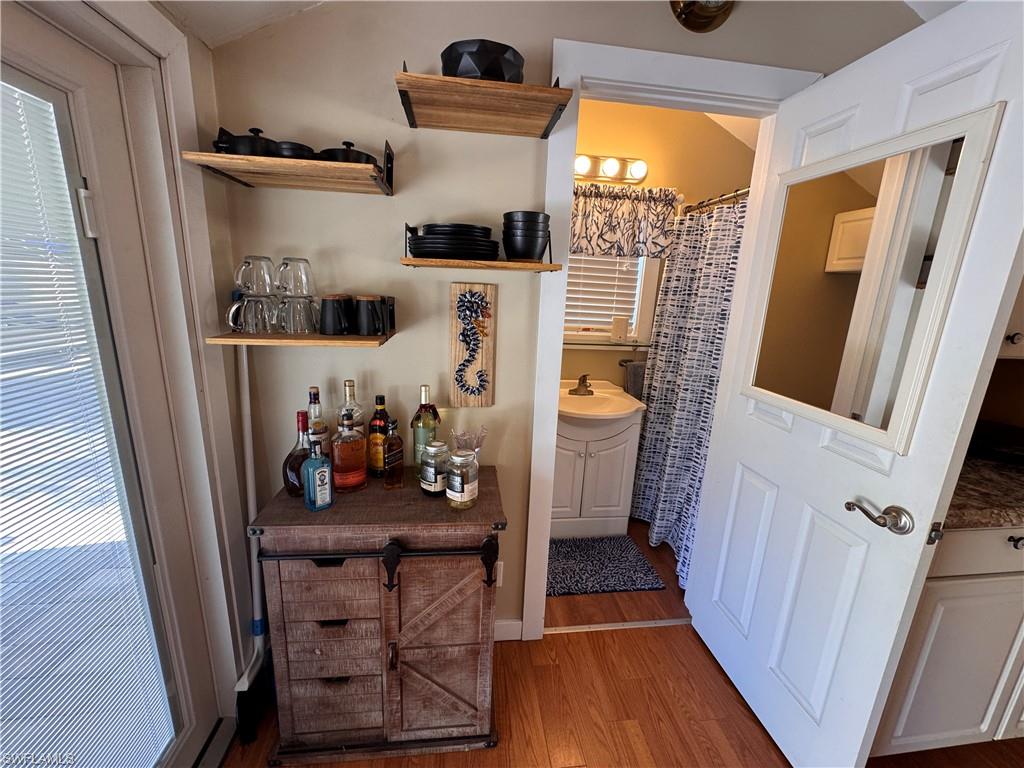 RIVERBEND MOTORCOACH RESORT - Land