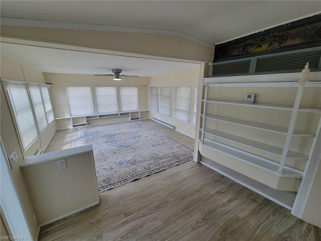 MOBILE MANOR - Residential